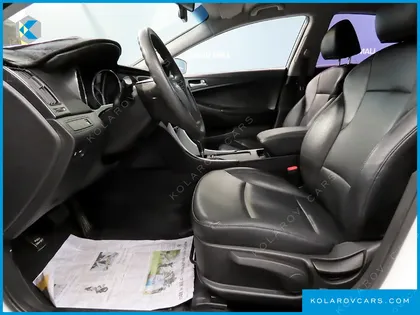 HYUNDAI SONATA LPI DELUXE