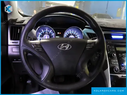 HYUNDAI SONATA LPI DELUXE