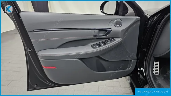 HYUNDAI SONATA 1.6 TURBO