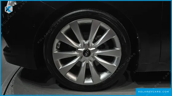 HYUNDAI GRANDEUR HG330 CELEBRITY