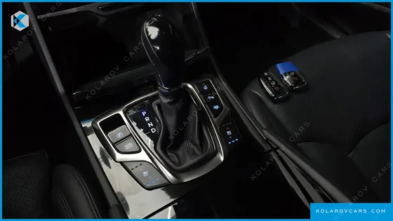 HYUNDAI GRANDEUR HG330 CELEBRITY