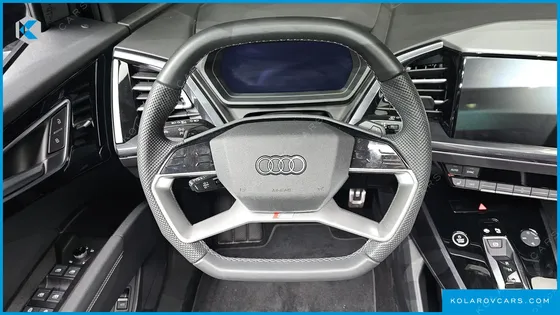 AUDI Q4 E-TRON 45 PREMIUM SPORTBACK