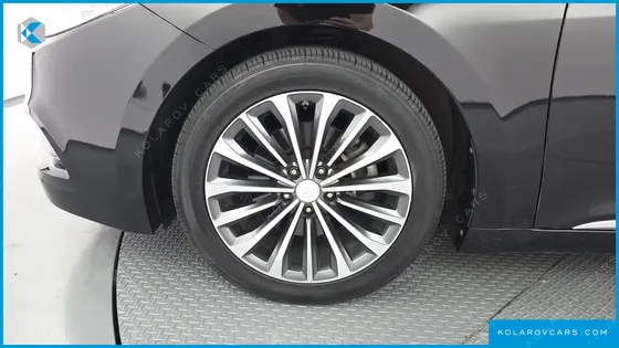 HYUNDAI GRANDEUR HG300 EXCLUSIVE