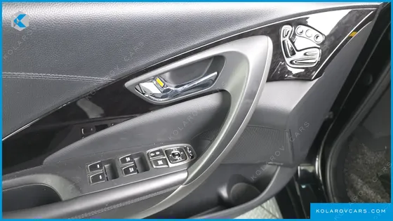 HYUNDAI GRANDEUR HG300 EXCLUSIVE