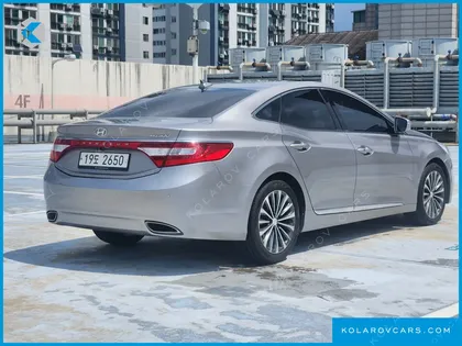 HYUNDAI GRANDEUR HG300 PREMIUM