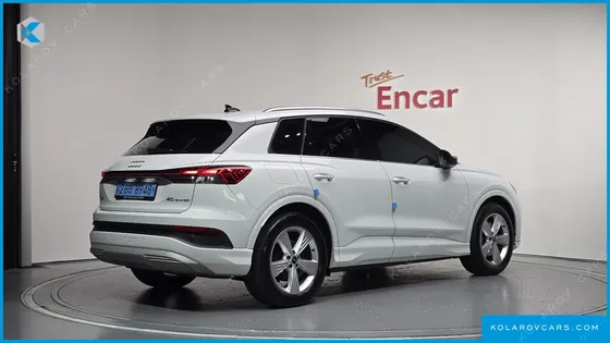 AUDI Q4 E-TRON 40