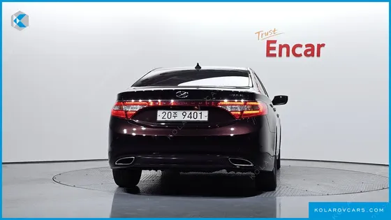 HYUNDAI GRANDEUR HG240 LUXURY