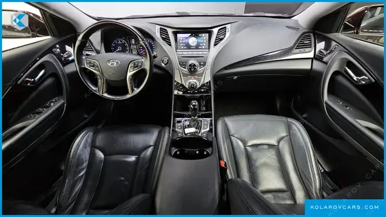 HYUNDAI GRANDEUR HG240 LUXURY