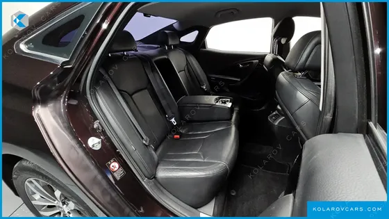 HYUNDAI GRANDEUR HG240 LUXURY