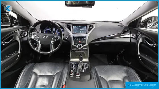 HYUNDAI GRANDEUR HG240 MODERN