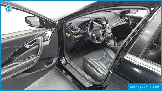 HYUNDAI GRANDEUR HG240 MODERN