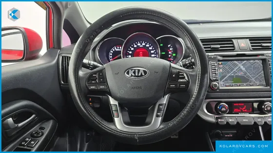 KIA PRIDE 1.6 GDI HATCHBACK