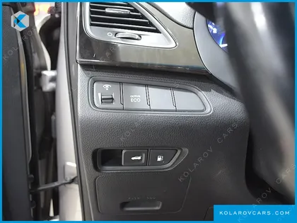 HYUNDAI GRANDEUR HG240 LUXURY