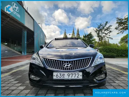HYUNDAI GRANDEUR HG240 MODERN
