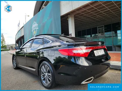 HYUNDAI GRANDEUR HG240 MODERN