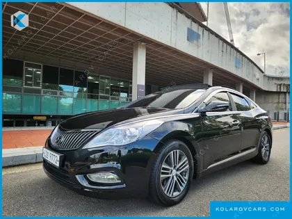 HYUNDAI GRANDEUR HG240 MODERN