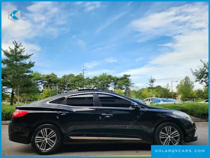 HYUNDAI GRANDEUR HG240 MODERN