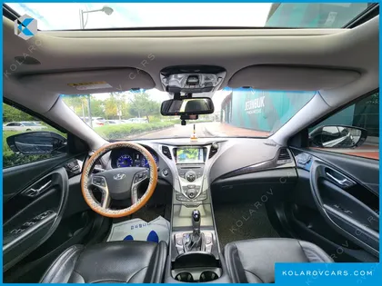 HYUNDAI GRANDEUR HG240 MODERN