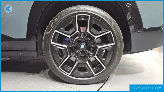 BMW XM 4.4