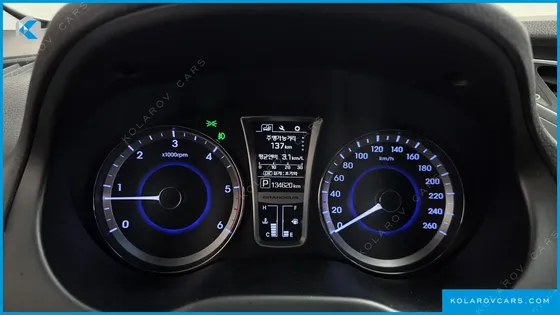 HYUNDAI GRANDEUR HG220 DIESEL MODERN