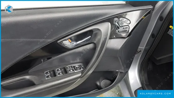 HYUNDAI GRANDEUR HG300 EXCLUSIVE