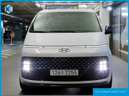 HYUNDAI STARIA HEV 1.6 LOUNGE 9-SEATER
