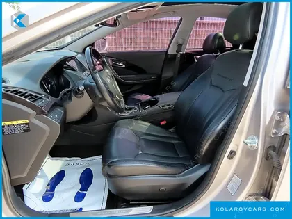 HYUNDAI GRANDEUR HG240 MODERN