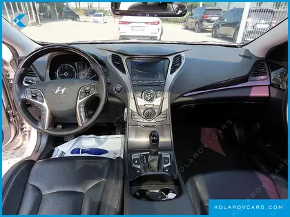 HYUNDAI GRANDEUR HG240 MODERN