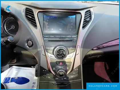 HYUNDAI GRANDEUR HG240 MODERN