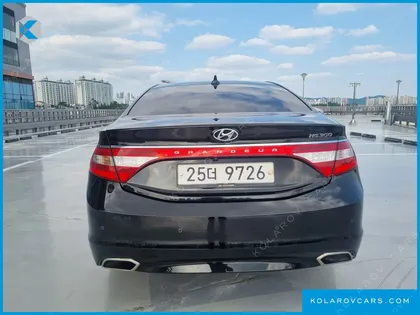 HYUNDAI GRANDEUR HG300 PREMIUM