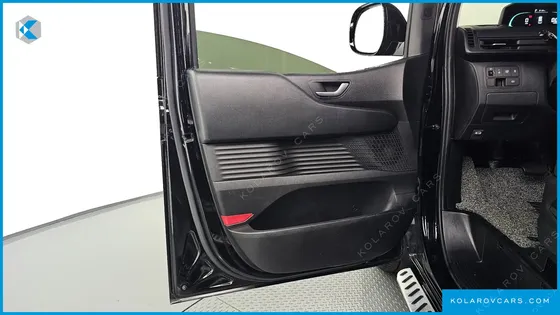 HYUNDAI STARIA HEV 1.6 TOURER 11-SEATER