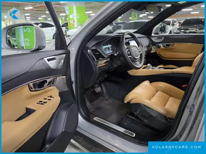 VOLVO XC90 T8 ULTIMATE BRIGHT HYBRID