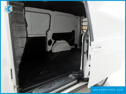 HYUNDAI STARIA CARGO 3-SEATER