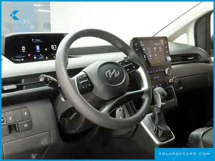 HYUNDAI STARIA CARGO 3-SEATER