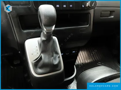 HYUNDAI STARIA CARGO 3-SEATER