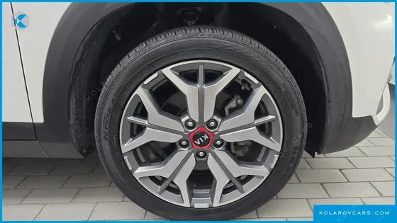 KIA SELTOS GASOLINE 1.6 TURBO 2WD