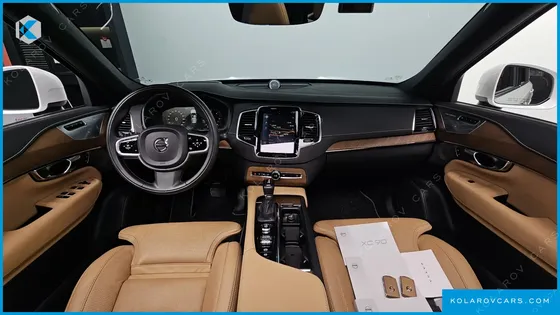 VOLVO XC90 D5 INSCRIPTION