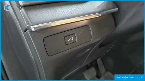 VOLVO XC90 B6 ULTIMATE BRIGHT