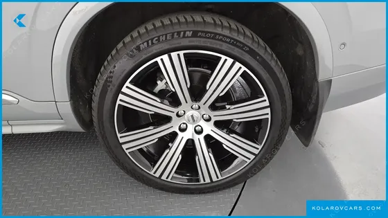 VOLVO XC90 B6 ULTIMATE BRIGHT
