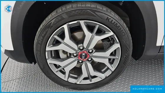 KIA SELTOS GASOLINE 1.6 TURBO 2WD