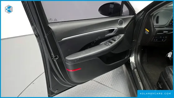 HYUNDAI SONATA 2.0