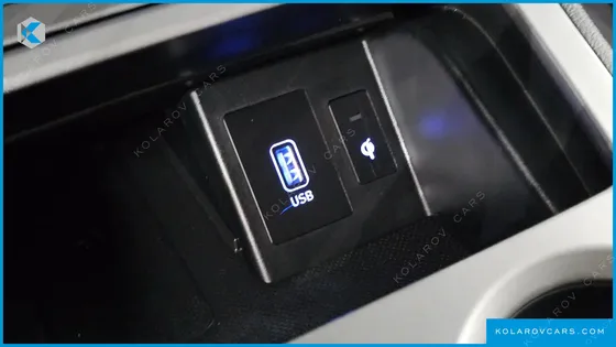 HYUNDAI KONA MODREN