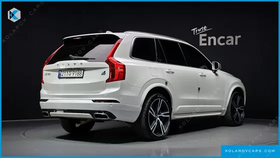 VOLVO XC90 D5 R-DESIGN