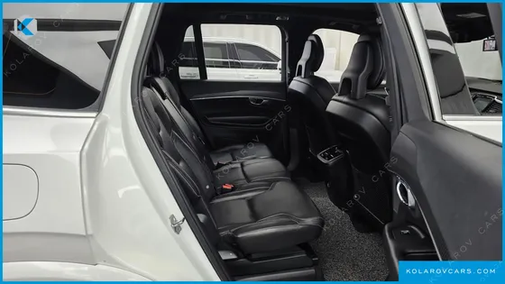 VOLVO XC90 D5 R-DESIGN