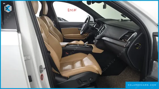 VOLVO XC90 T8 ULTIMATE BRIGHT HYBRID