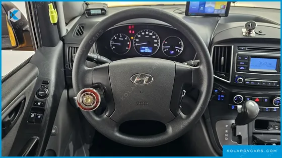 HYUNDAI STAREX SCHOOL BUS