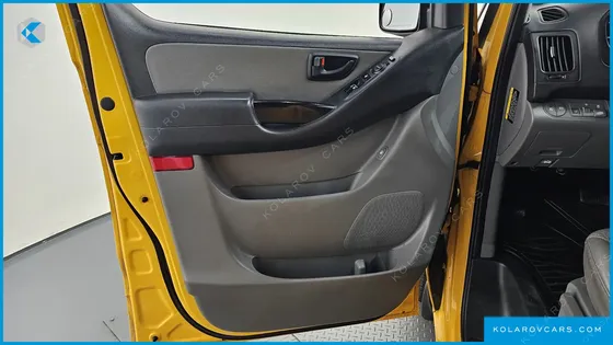 HYUNDAI STAREX SCHOOL BUS