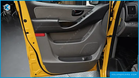HYUNDAI STAREX SCHOOL BUS