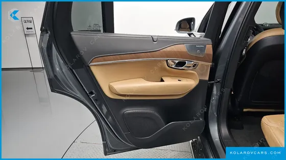 VOLVO XC90 D5 INSCRIPTION