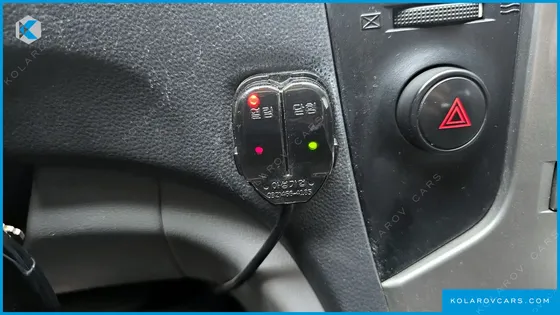 HYUNDAI STAREX GUARD CAR OF CHILDREN